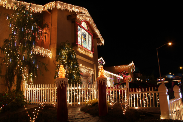 this image shows Christmas lights installation in El Dorado Hills, CA